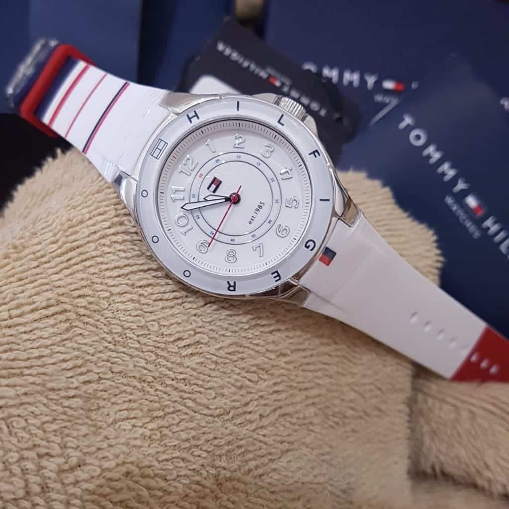 TOMMY HILFIGER STAINLESS STEEL WITH WHITE SILICONE BAND - 1781271 (W)