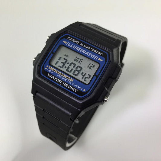 CASIO ILLUMINATOR SQUARE BLACK RESIN STRAP DIGITAL SPORT (M)