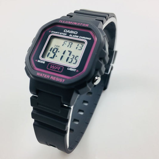 CASIO LA20WH-8A CLASSIC QUARTZ RESIN CASUAL (W)