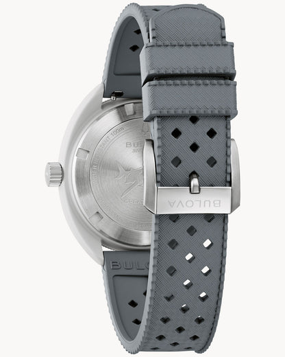 BULOVA WHITE DIAL HNBR RUBBER SNORKEL 98B449 (M)